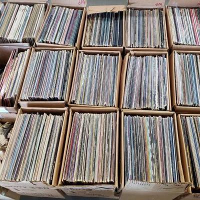 #1203: 15 Boxes of Records, The Beatles, Stevie Wonder, The Beach Boys, Rod Stewart and More..
15 Boxes of Records, The Beatles, Stevie...