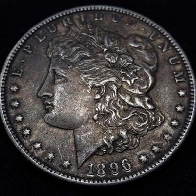 #610: 1896 Morgan Silver Dollar Philadelphia Mint
Weighs approx 26.5g, Philadelphia Mint
