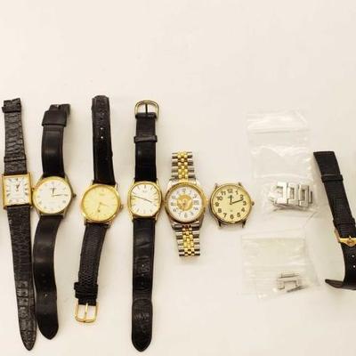 #680: 7 Watches, Quartz, Seiko, Timex , With Extra Links and Bands
7 Watches, Quartz, Seiko, Timex , With Extra Links and Bands