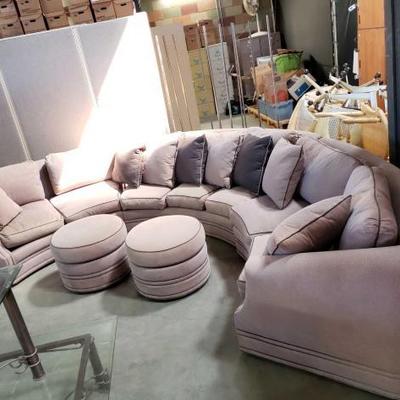 #174: 3 Piece Rounded Sectional Couch and 2 Ottomans