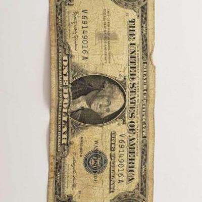 #638: 1957 Blue Seal Series B US Dollar Bill
1957 Series B US Dollar Bill