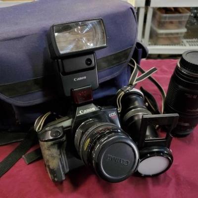 #741: Canon EOS 620 Camera, 70-210mm Lense, Slide Duplicator and Speedlight Flash
Canon EOS 620 Camera, 70-210mm Lense, Slide Duplicator...