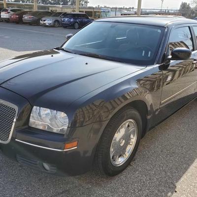 #58: 2006 Chrysler 300 CURRENT SMOG!! SEE VIDEO!!
Estimated DMV Registration: $257 and $70 doc fees. CA title in hand.  

Year: 2006...