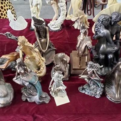 #1968: Mermaid Statues, Hula Girl Statue, Couple Stature and More