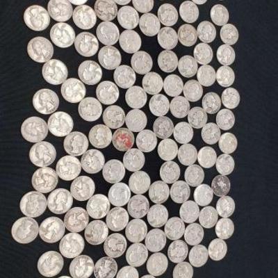 #623: 1950's Silver Quarters, 757g
1950's Silver Quarters, weighs approx 757g