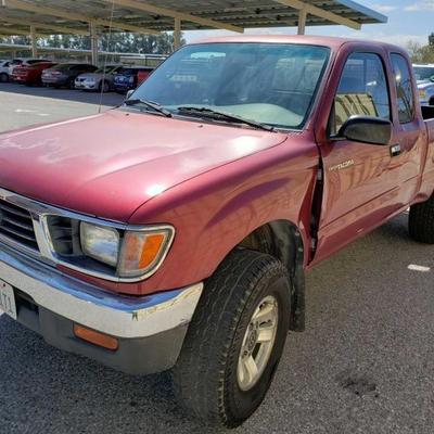 #52: 1995 Toyota Tacoma Truck CURRENT SMOG!! SEE VIDEO!!
Estimated DMV Registration: $256 and $70 doc fees. CA title in hand.  

Year:...