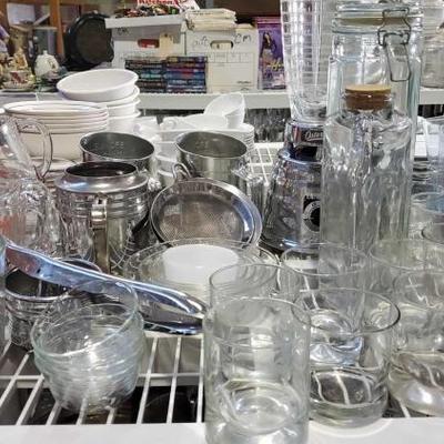 #1924: Pyrex Measuring Cups, Osterizer Blender, Flour Sifters, and More
