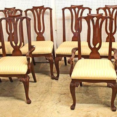  â€œHarden Furnitureâ€ 9 Piece SOLID Mahogany Banded and Double Pedestal

Dining Room Table with 2 Leaves and 8 Chairs

approximately...