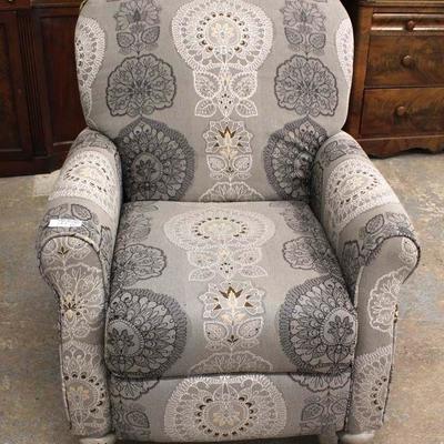 NEW Decorator Reclining Chair with Tags â€“ auction estimate $100-$300 â€“ Located Inside