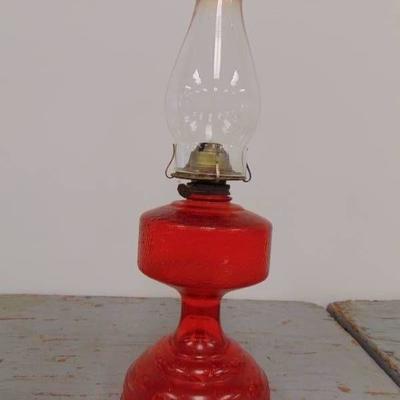 Table Top Red Fuel Lamp W Globe