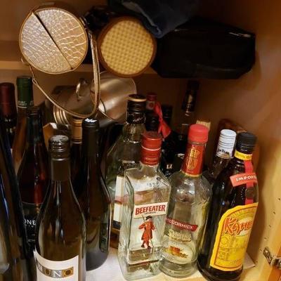 Wine bottle holders, wine and liquor