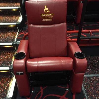 VIP Cinema Single Theater Chair