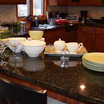 Dishes, Bowls, & Stemware