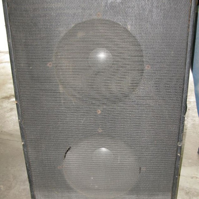 large speaker   