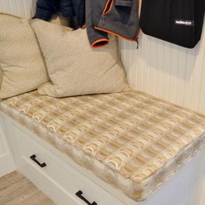 Upholstered cushion