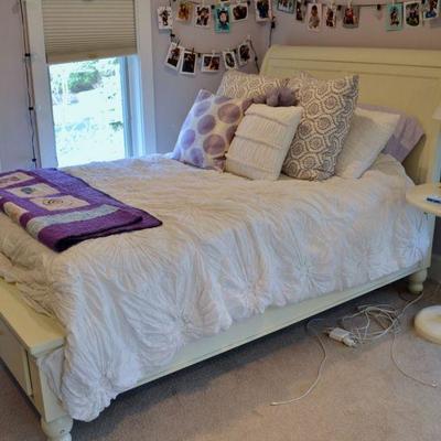 Queen bed with storage