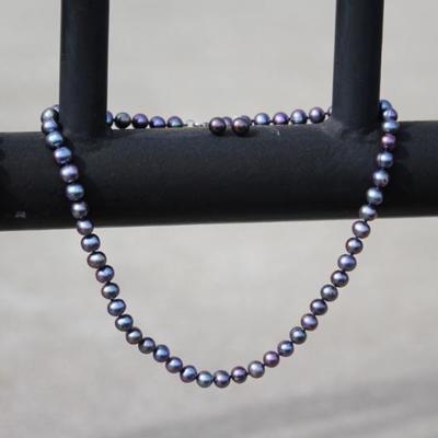 Iridescent Cultured Pearl Set