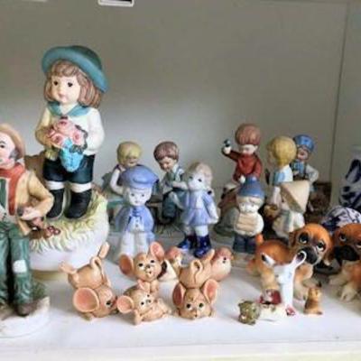 WWT016 Vintage Collectible Figurines 