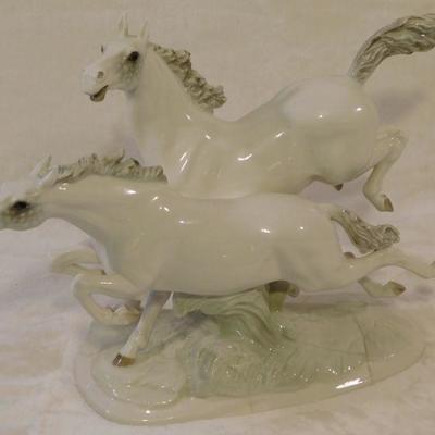 Antique and/or Collectible Estate Sale Items. Large Porcelain. German.