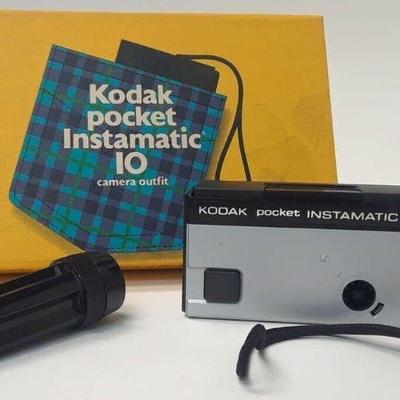 VINTAGE KODAK POCKET INSTAMATIC 10 CAMERA IN ORIGINAL CASE LA6084 https://www.ebay.com/itm/123750997296