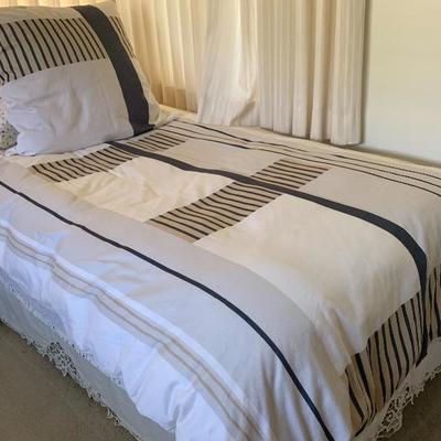 Down filled Cape Cod style duvet bed cover and Euro sham
