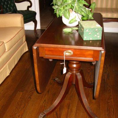 drop side dining room table   BUY IT NOW $ 85.00