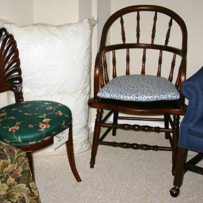 OLD BENT WOOD CHAIR   BUY IT NOW  $ 45.00