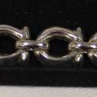  Marked 925 Horseshoe Bracelet

Located Inside â€“ Auction Estimate $30-$60 