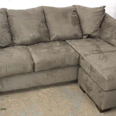  NEW Contemporary 2 Section Grey Upholstered Sectional

Located Inside â€“ Auction Estimate $300-$600

  