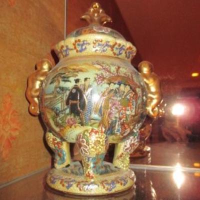 Tons Of Asian Accent Collections Asian Large & Small Urns Asian Statuary Asian Planters