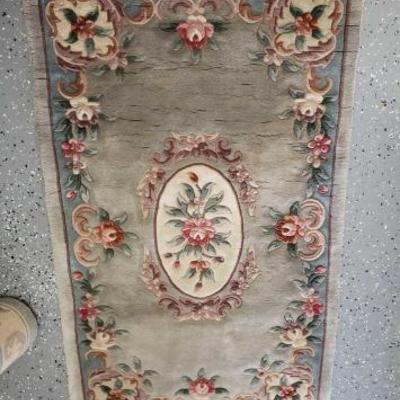# 1109: 4'x6' French french provincial chinese wool Rug
4'x6' French french provincial chinese wool Rug
