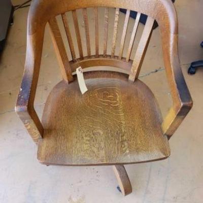 
#1169: Solid Oak Office Chair on Wheels
Solid Oak Office Chair on Wheels