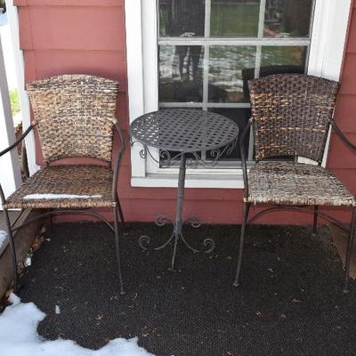 Patio Chairs & Side Table