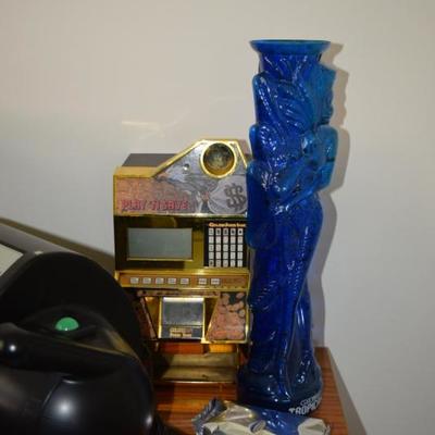 Small Slot Machine & Decorative Vase