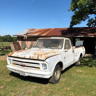 Chevy truck 1969 not working. Project