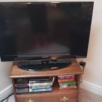 37 Samsung TV with Stand and Movies