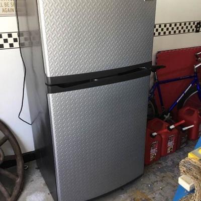 Gladiator Refrigerator