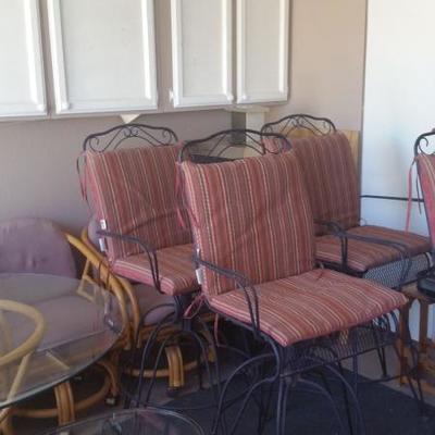 Outdoor high bar stools with matching table
