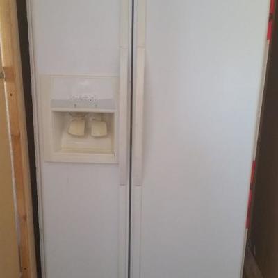Whirlpool Refrigerator