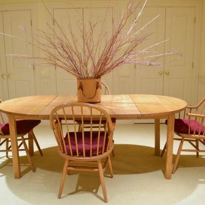 Oak table and 4 chairs