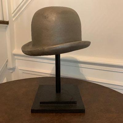Top Hat on Stand