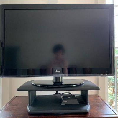 LG 42" TV