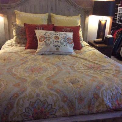 Country Queen French Bedding (Bed Not Included)