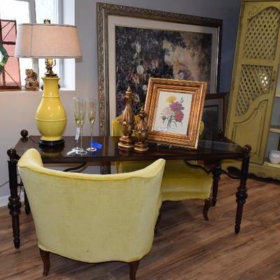 Sofa Table/Desk, Accent Chair, Home Decor