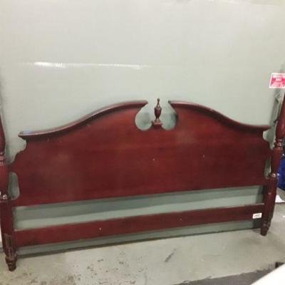 Queen Anne King Bed