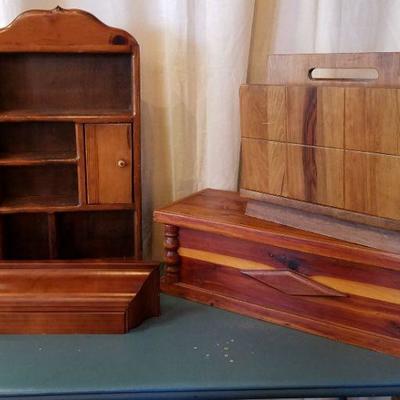 Cedar Chest, Display