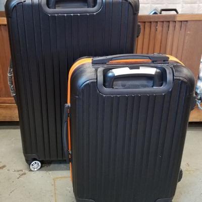 Hard-Case Luggage 2