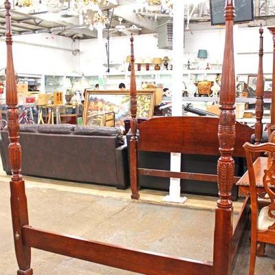  SOLID Mahogany 4 Poster Queen Bed

Auction Estimate $200-$400 â€“ Located Inside

  