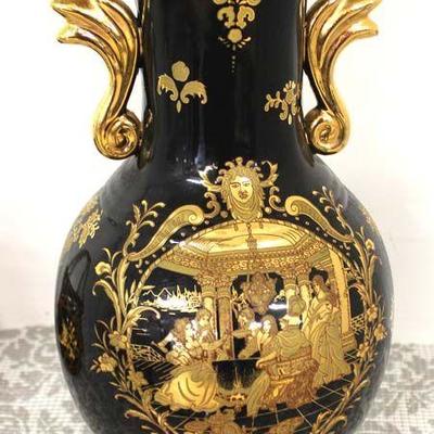  Porcelain with Gold Overlay French Style Vase Marked Limoges PRG

Auction Estimate $100-$200 â€“ Located Inside 