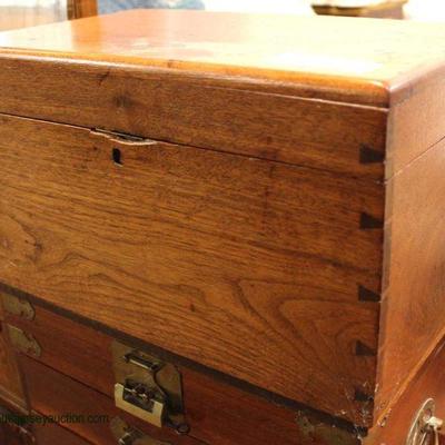  ANTIQUE Dovetailed Personal Procession Box with Interior

Auction Estimate $100-$300 